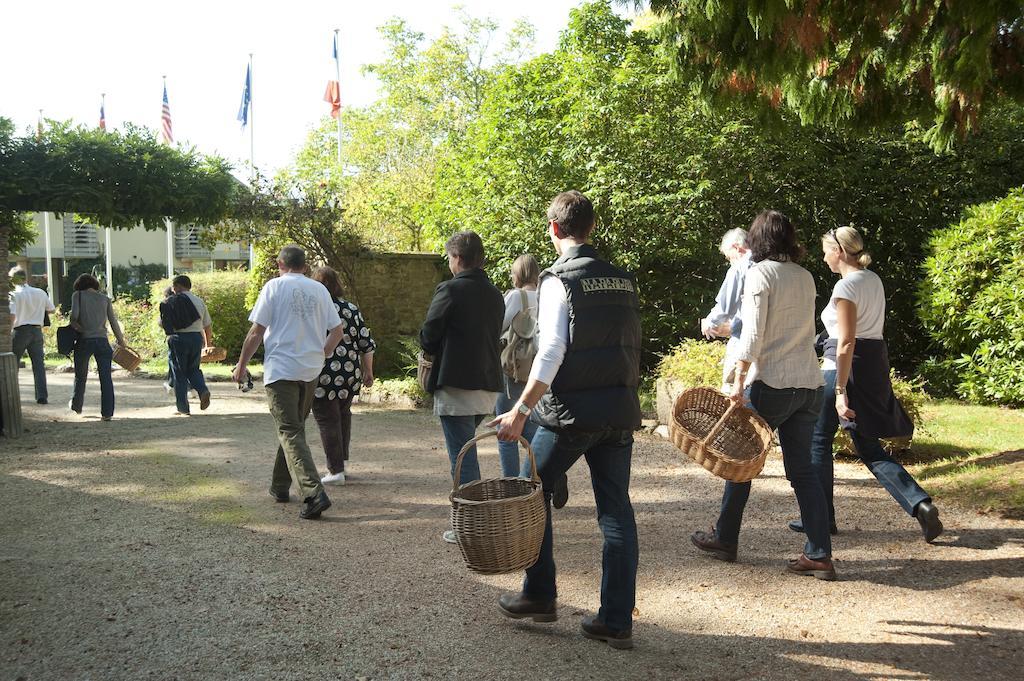 Hotel Le Manoir Du Lys, The Originals Relais Bagnoles de l'Orne Normandie Zewnętrze zdjęcie